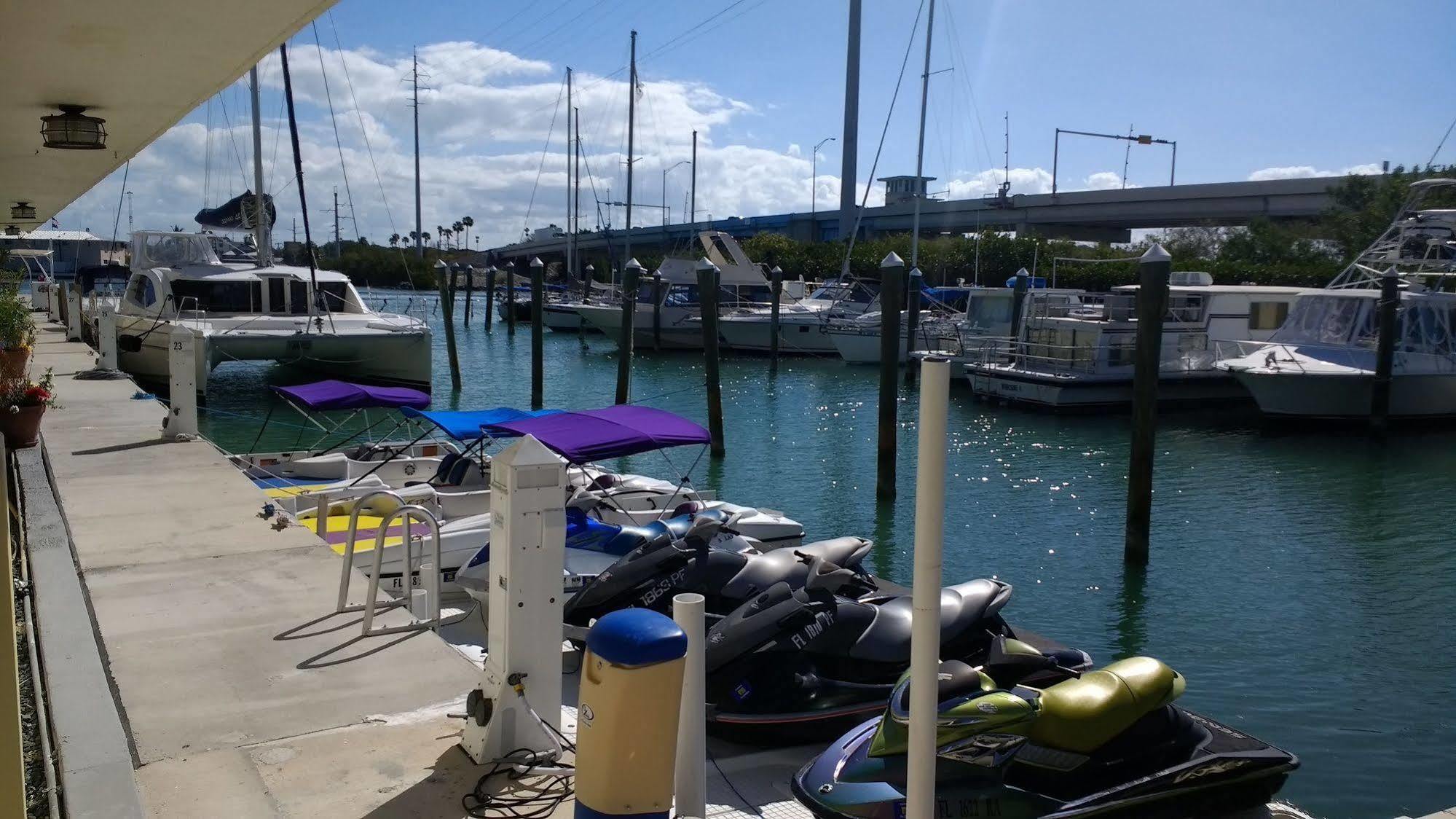 Smugglers Cove Resort And Marina Islamorada Exterior foto